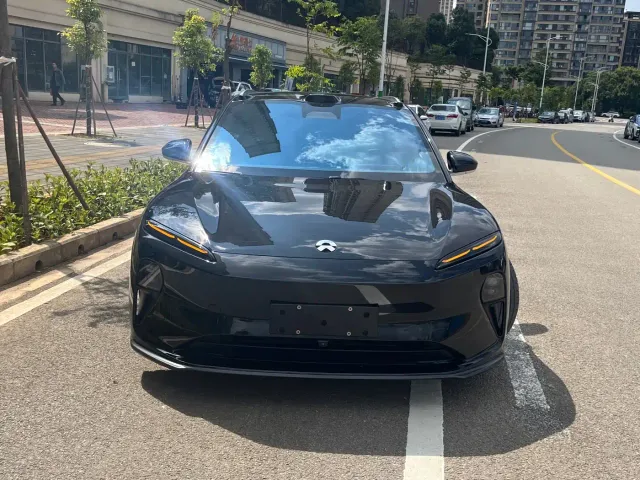 Nio ET5 Touring — Фото автомобиля 2