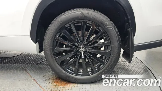 Toyota Highlander — Фото автомобиля 5
