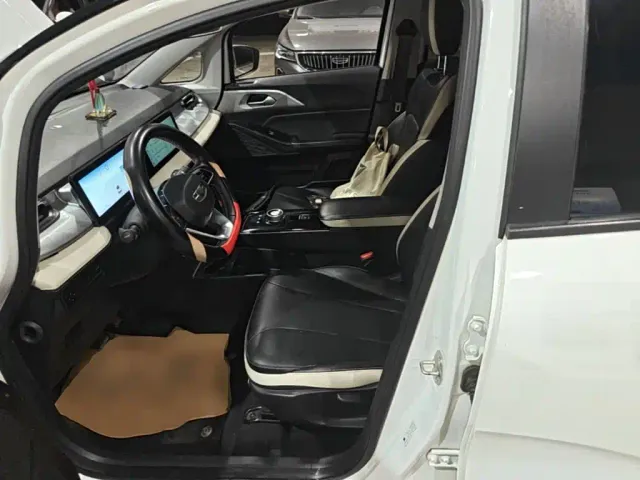 Geely Geometry E Firefly — Фото автомобиля 19