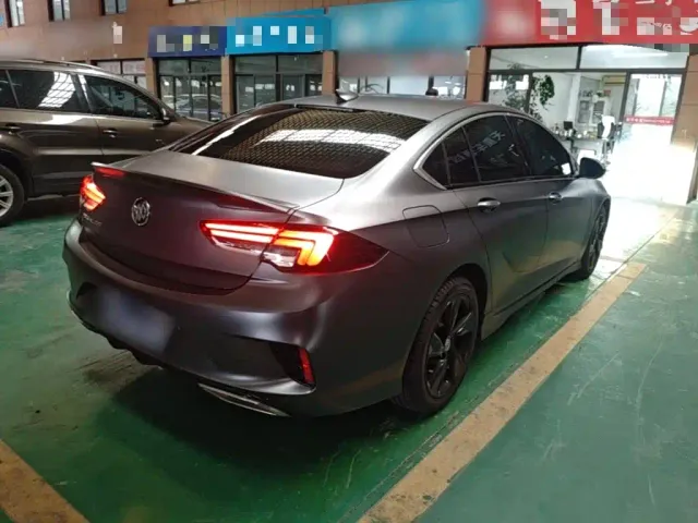 Buick Regal — Фото автомобиля 6
