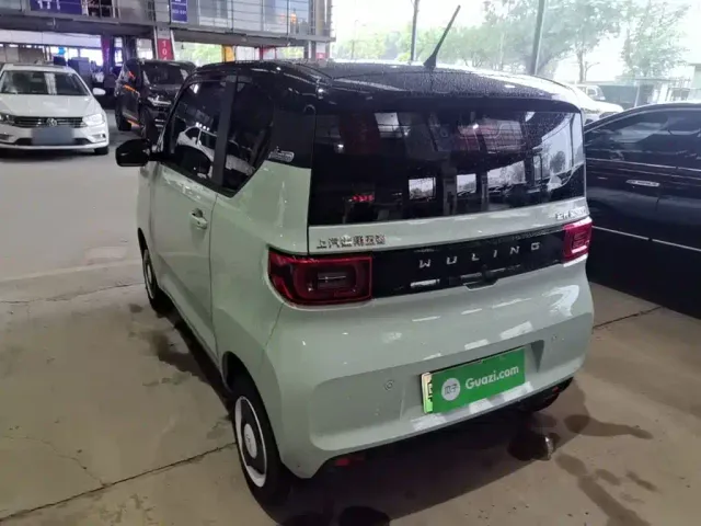 Wuling Hongguang Mini EV — Фото автомобиля 4