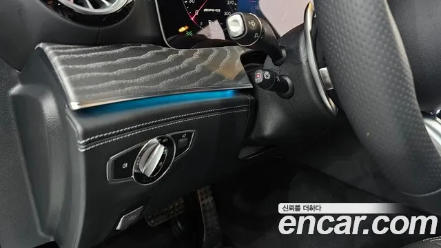 Mercedes-Benz AMG GT 4 двери 43 4MATIC+ — Фото автомобиля 27