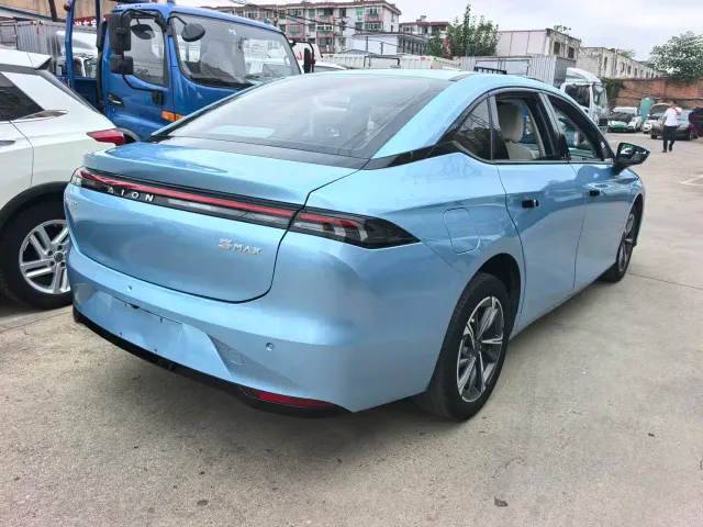 GAC Aion S MAX — Фото автомобиля 4