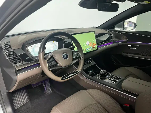 BYD Han — Фото автомобиля 14