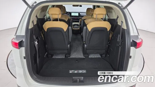 Kia Carnival 4th Gen — Фото автомобиля 20