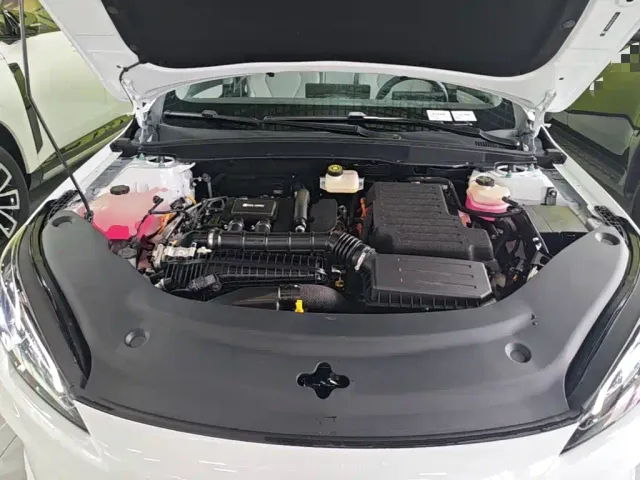 BYD Seal 05 DM-i — Фото автомобиля 19