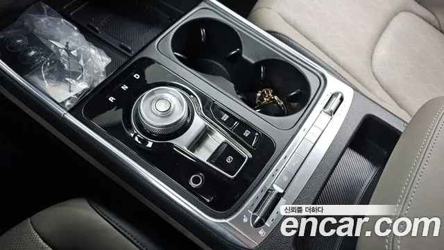 Kia Carnival 4th Gen — Фото автомобиля 12
