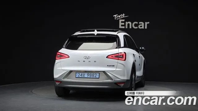 Hyundai Nexo Nexo Premium — Фото автомобиля 4