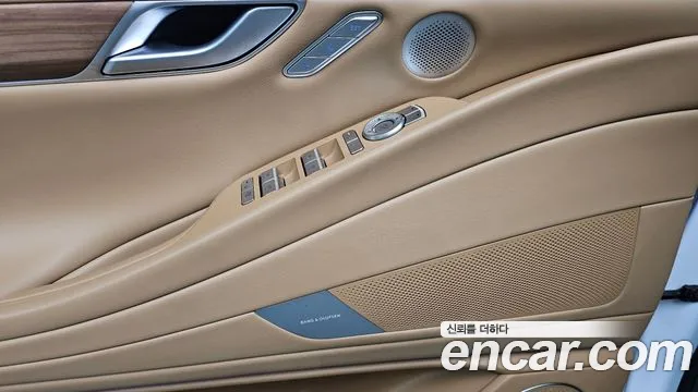 Genesis G80 Бензин 2.5 турбо 2WD — Фото автомобиля 18