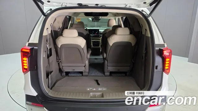 Kia Carnival 4th Gen — Фото автомобиля 24