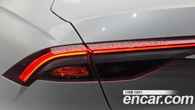 Hyundai Grandeur Grandeur (New) Hybrid — Фото автомобиля 8