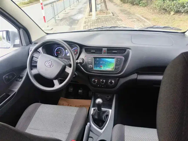 Changan Ono S — Фото автомобиля 12