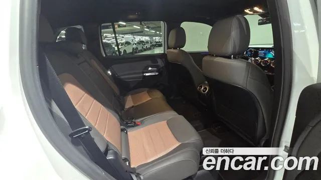 Mercedes-Benz EQB X243 — Фото автомобиля 20