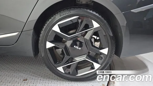 Kia K8 The New K8 2.5 Бензин 2WD — Фото автомобиля 20