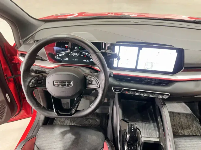 Geely Binyue — Фото автомобиля 19