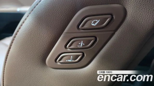 Hyundai Grandeur GN7 — Фото автомобиля 22