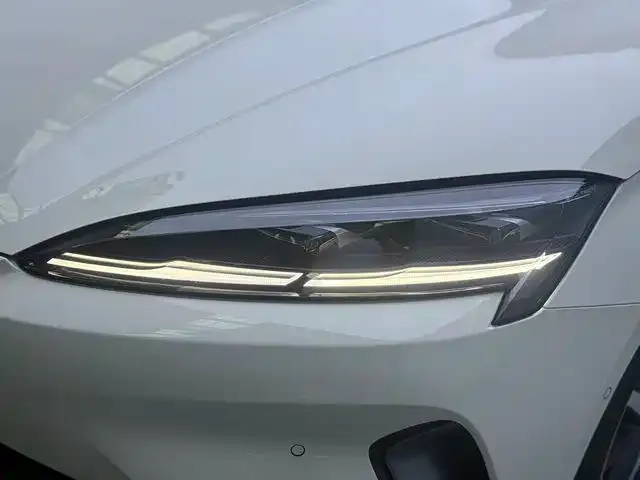 BYD Seal 07 DM-i — Фото автомобиля 10