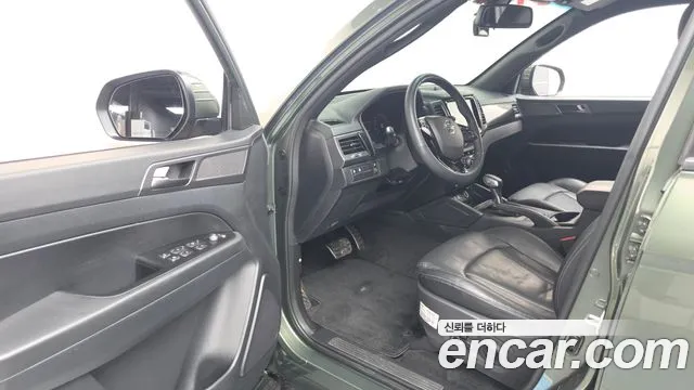 KG_Mobility_Ssangyong Rexton Новый Rexton Sport Дизель 2.2 2WD — Фото автомобиля 8