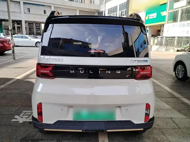Wuling Hongguang Mini EV — Фото автомобиля 5