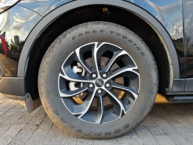 Lincoln Nautilus 2025 2.0T FWD Launch Edition — Фото автомобиля 3
