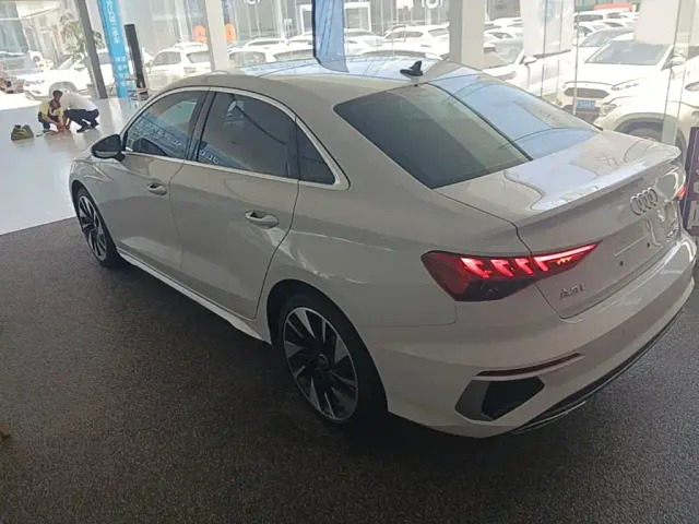 Audi A3 — Фото автомобиля 4