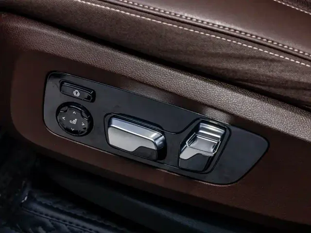 BMW X5 — Фото автомобиля 13