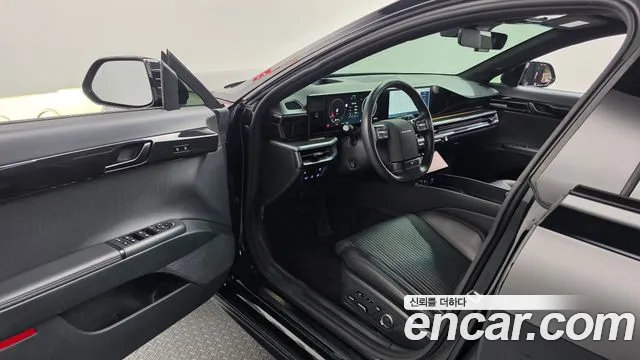 Hyundai Grandeur GN7 — Фото автомобиля 15