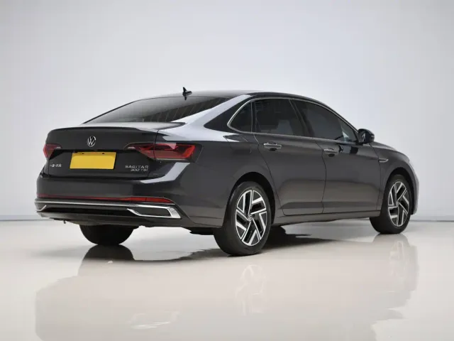 Volkswagen Sagitar — Фото автомобиля 6