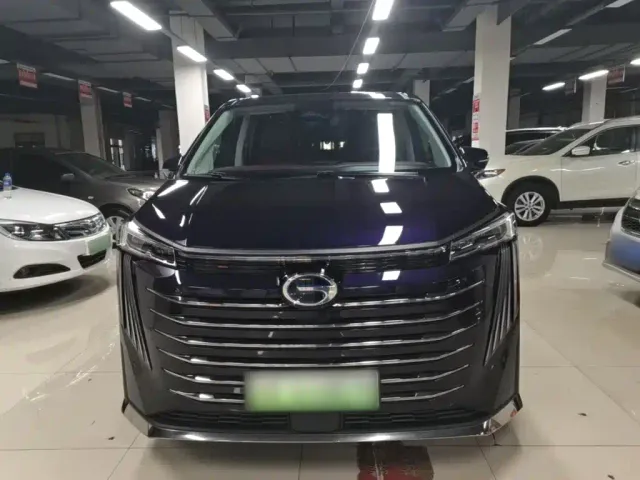 GAC Trumpchi E9 — Фото автомобиля 2
