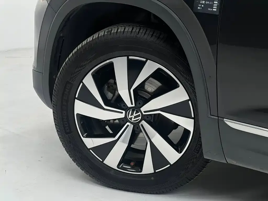 Volkswagen Tayron 2022 280TSI 2WD Luxury Smart Connect Edition — Фото автомобиля 10