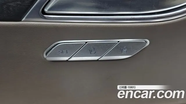 Genesis GV80 — Фото автомобиля 14