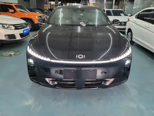 Changan Qiyuan A07 — Фото автомобиля 2