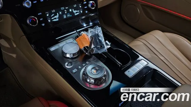 Genesis G80 Бензин 2.5 турбо 2WD — Фото автомобиля 9