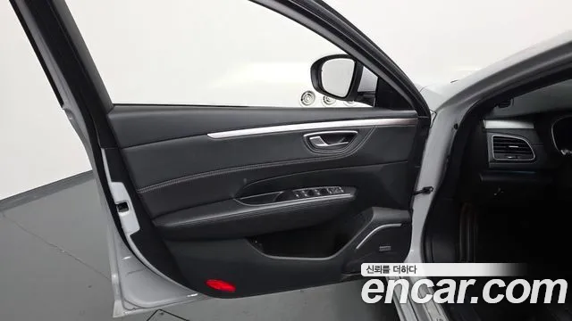 Renault Korea SM6 New — Фото автомобиля 13