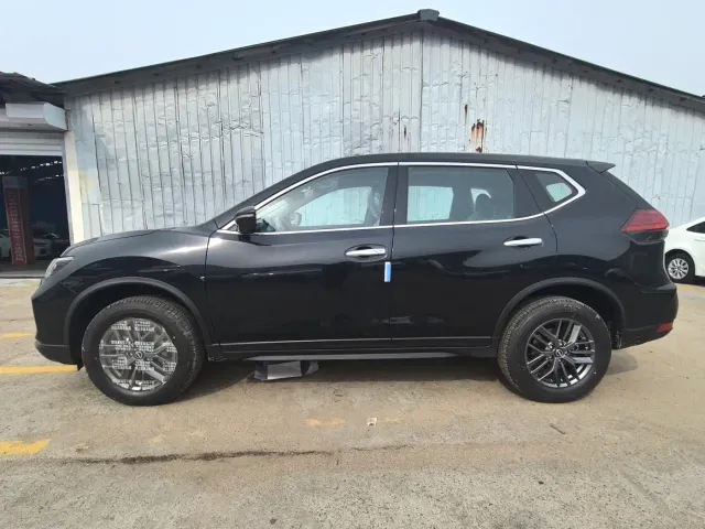 Nissan X-Trail — Фото автомобиля 9