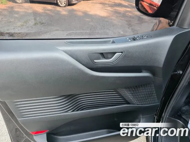 Hyundai Staria Staria Карго 3 места — Фото автомобиля 20