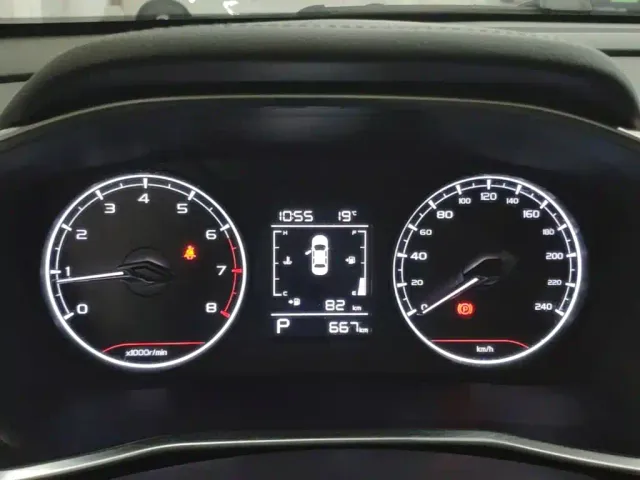Geely Binyue — Фото автомобиля 11