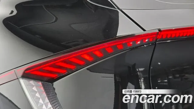 Kia EV6 Long Range — Фото автомобиля 23