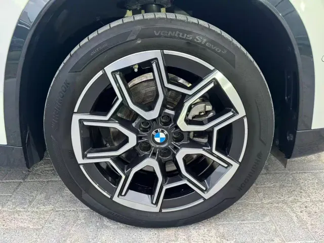BMW X1 — Фото автомобиля 6