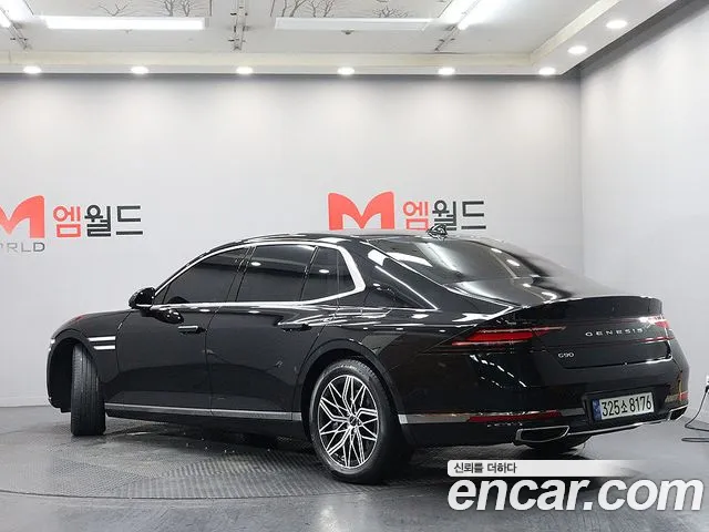 Genesis G90 Бензин 3.5 Turbo 2WD — Фото автомобиля 3