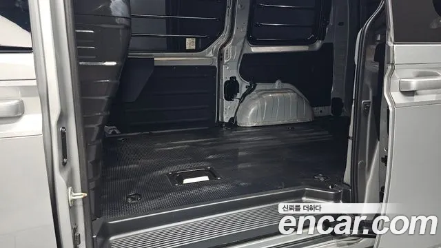 Hyundai Staria — Фото автомобиля 18