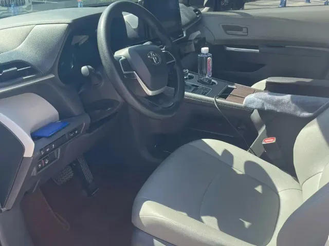Toyota Granvia — Фото автомобиля 4