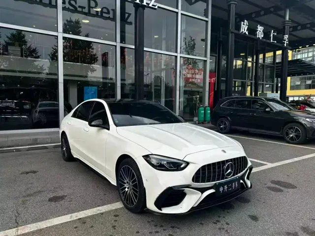 Mercedes-Benz C-Class — Фото автомобиля 3