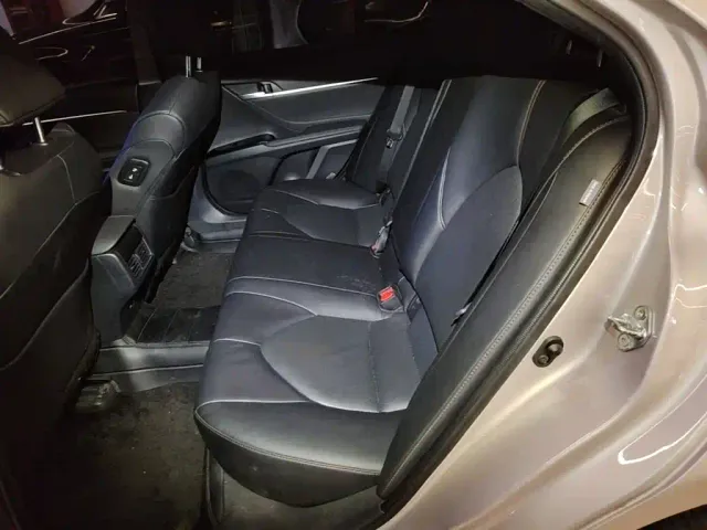 Toyota Camry — Фото автомобиля 16