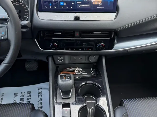Nissan Qashqai — Фото автомобиля 21