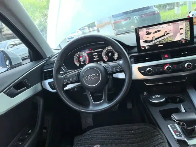 Audi A4L — Фото автомобиля 2