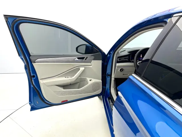 Volkswagen Sagitar — Фото автомобиля 20
