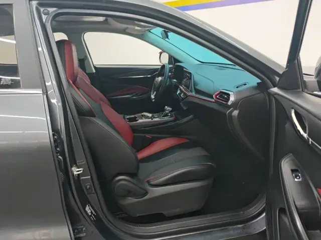 Changan Oushang X5 — Фото автомобиля 8