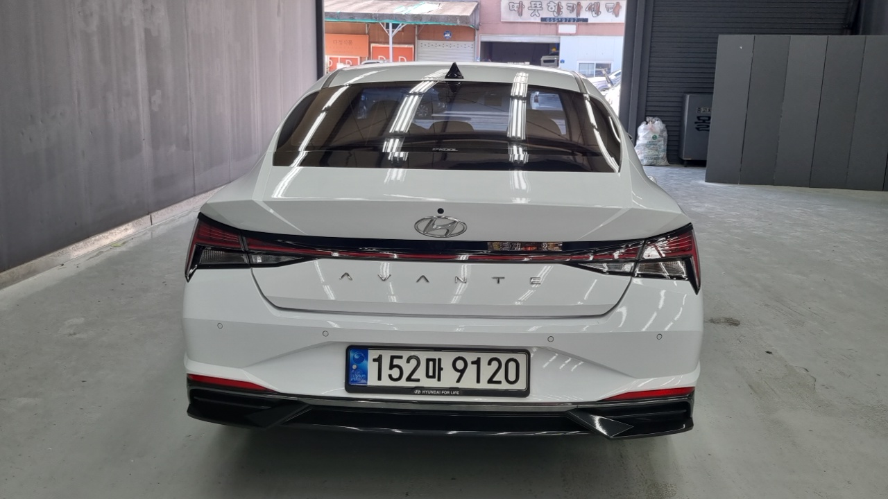Hyundai Avante CN7 — Фото автомобиля 4