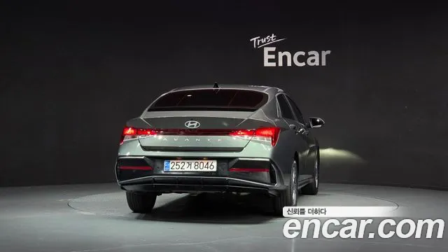 Hyundai AVANTE Новый Avante (CN7) — Фото автомобиля 4